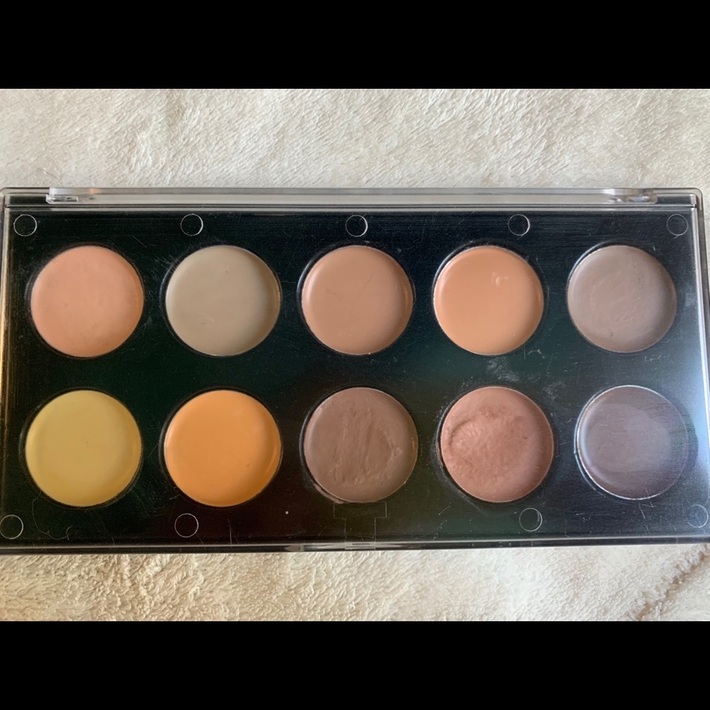 Cream Contour Kit